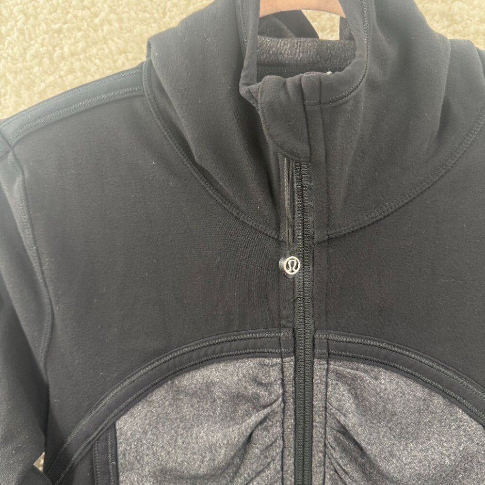 Lululemon Rare Black & Gray Pure Balance Jacket Size 8 - Picture 3 of 10